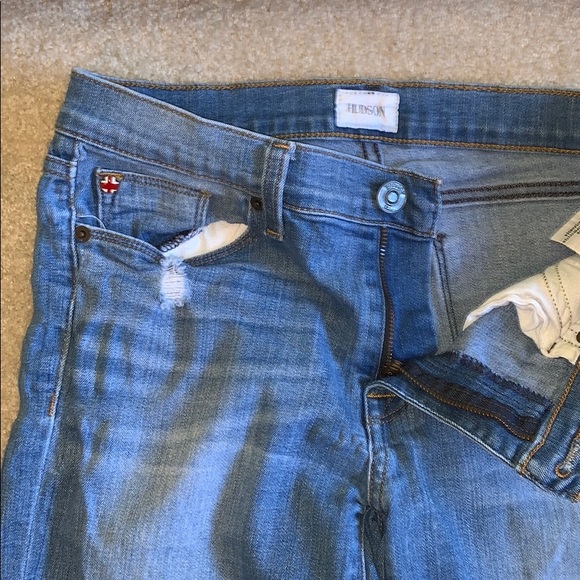 Like New Hudson Skinny Ankle Krista Jeans - Picture 6 of 6